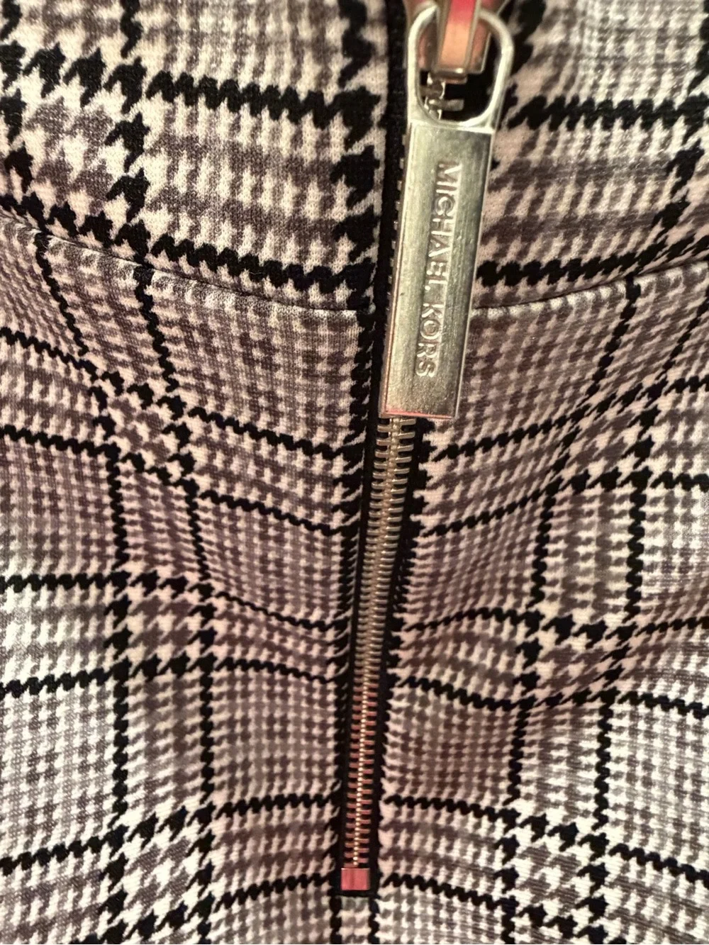 Michael Kors Women’s Large Black White Plaid Pencil Skirt Back Zip NWOT